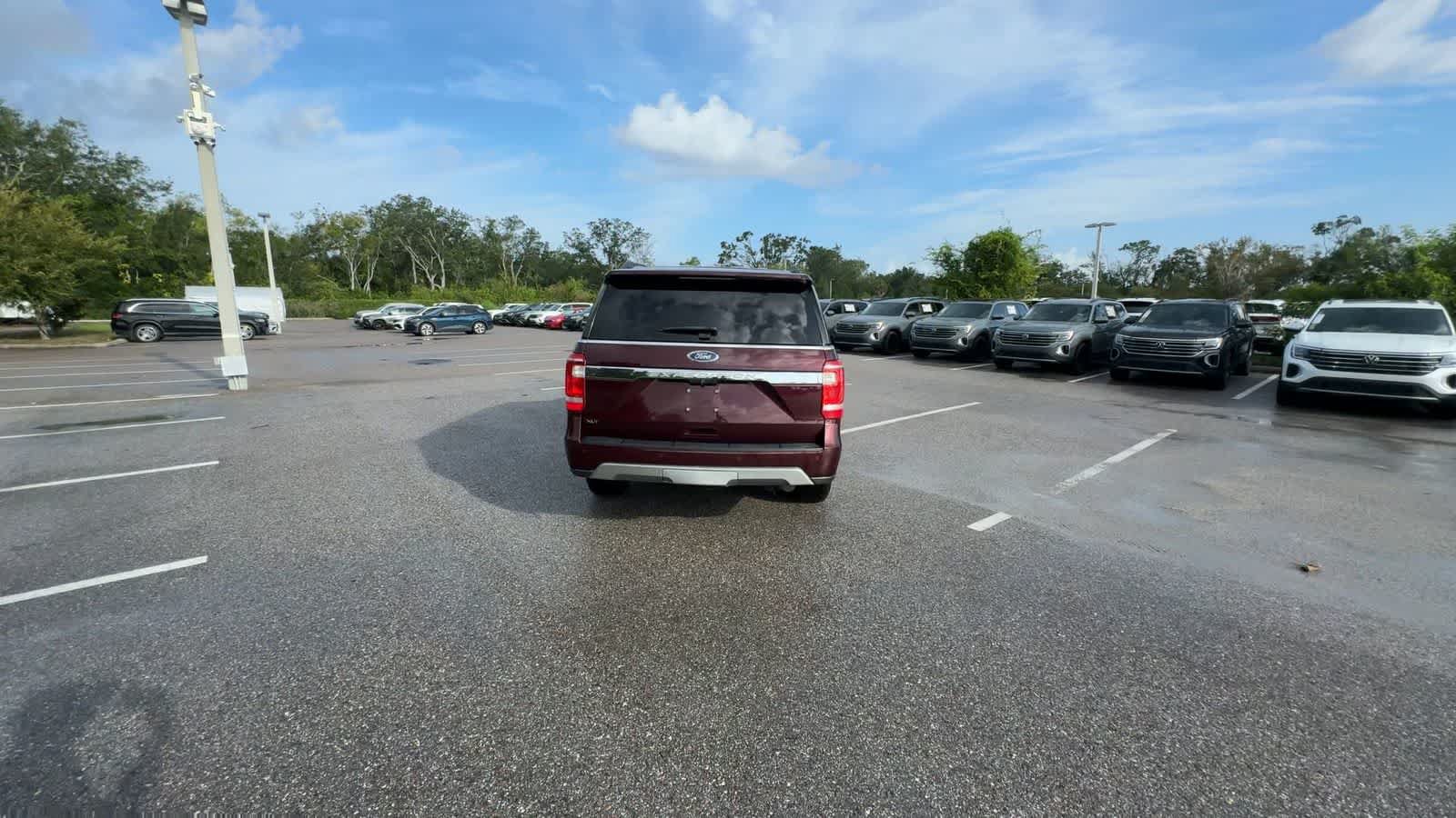 Used 2020 Ford Expedition XLT AWD/4WD image 7