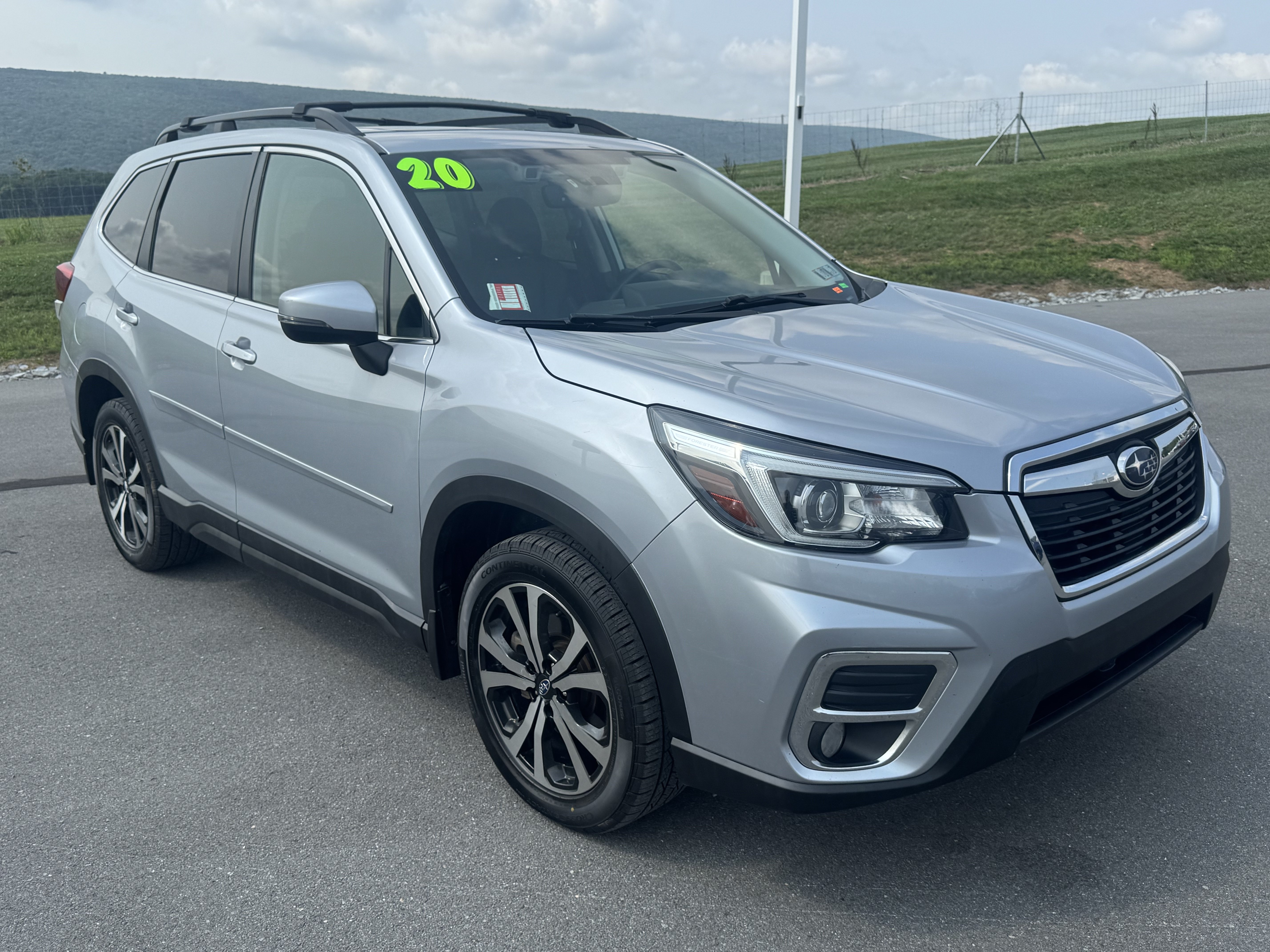 Used 2020 Subaru Forester Limited AWD/4WD image 1