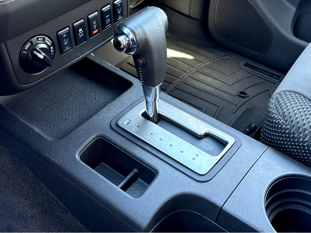 Used 2018 Nissan Frontier PRO-4X image 17