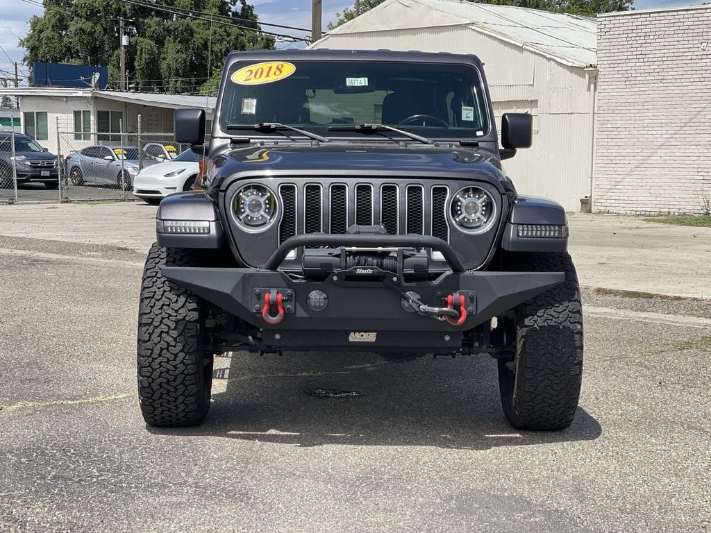 Used 2018 Jeep Wrangler Unlimited Sahara AWD/4WD image 34