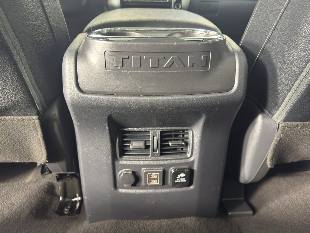 Used 2020 Nissan Titan SL w/ Moonroof Package RWD image 33