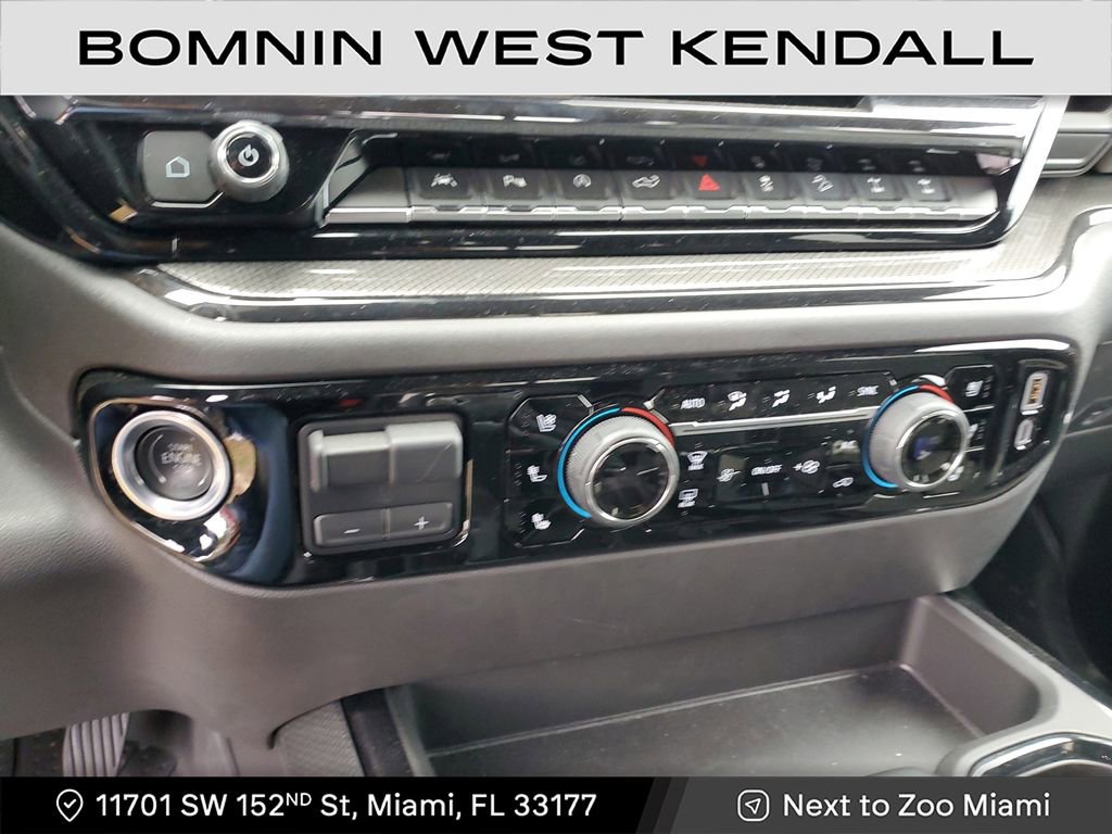 Used 2025 Chevrolet Silverado 1500 ZR2 w/ Technology Package image 28