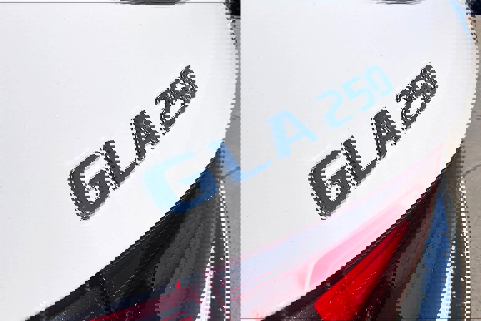 Used 2025 Mercedes-Benz GLA 250 image 9