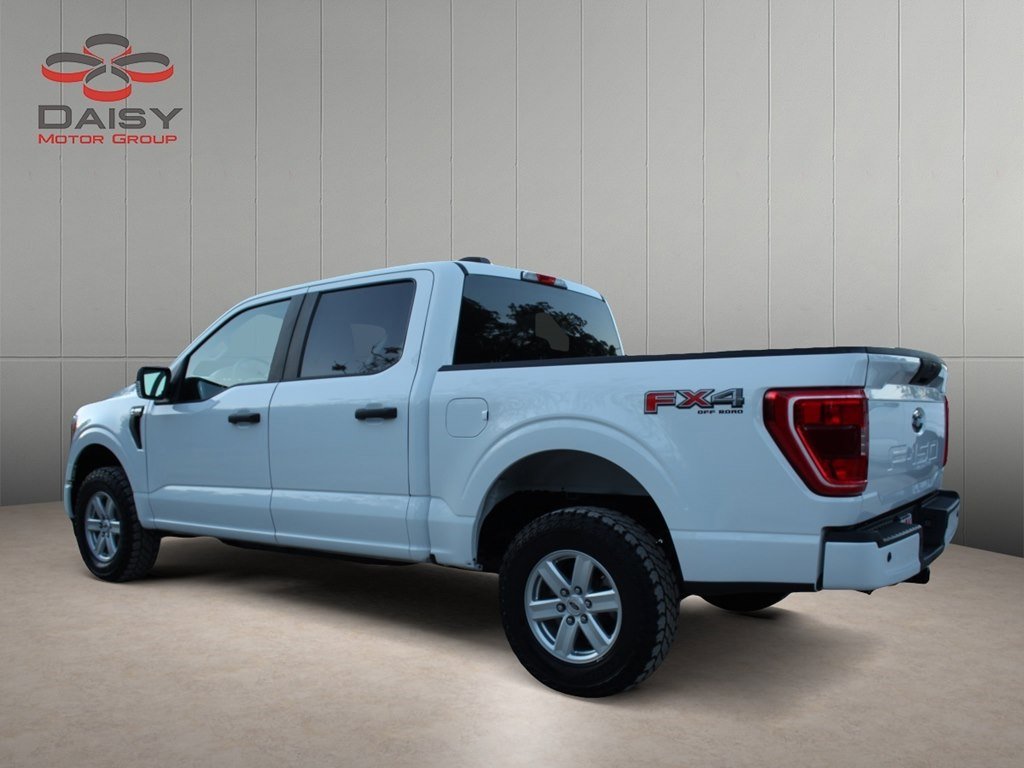 Used 2021 Ford F150 XL w/ Trailer Tow Package image 7