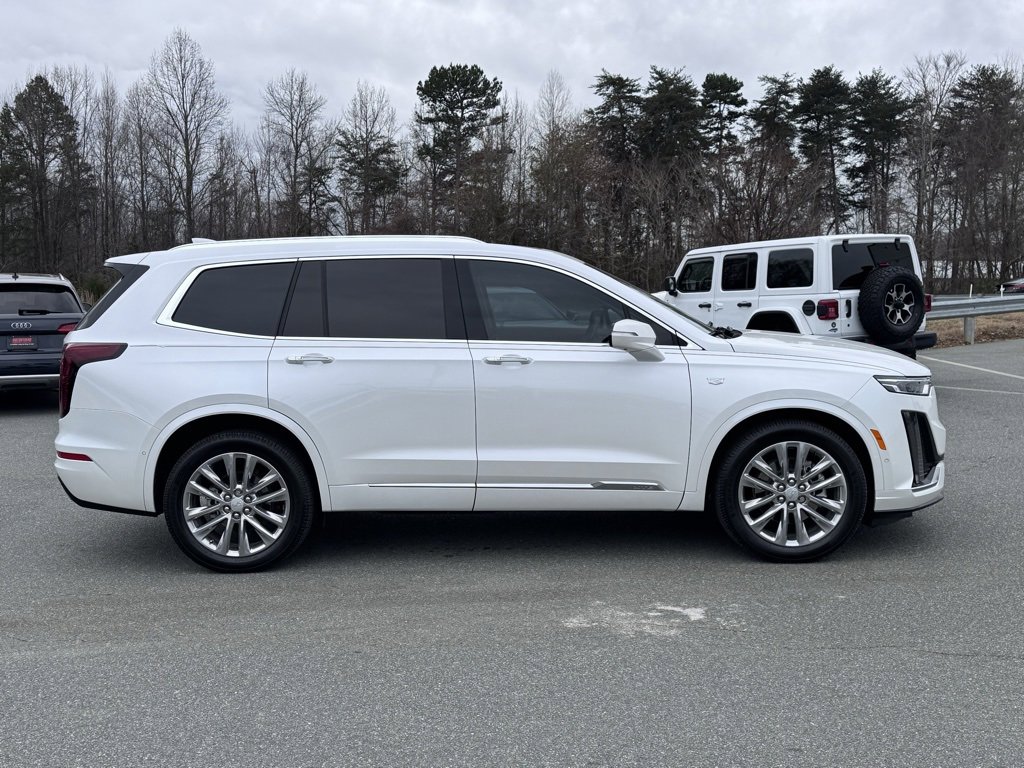 Used 2023 Cadillac XT6 Premium Luxury w/ Platinum Package image 8