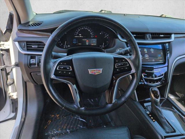 Used 2016 Cadillac XTS Luxury image 12