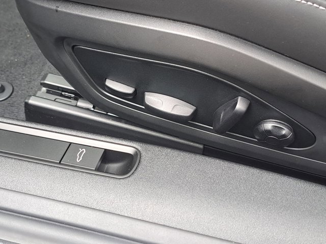 Used 2026 Porsche 911 Carrera image 21