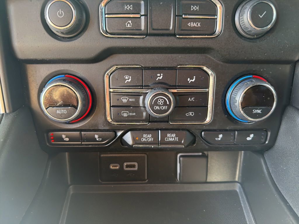 Used 2021 Chevrolet Suburban LT w/ Rear Media and Nav Package image 18