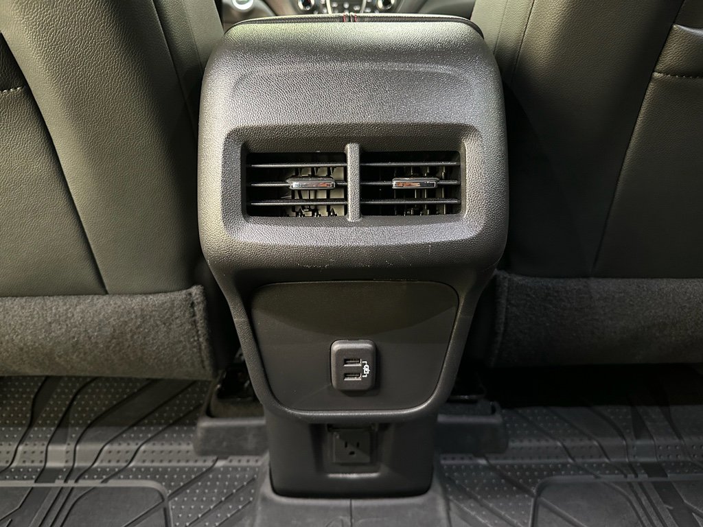 Certified 2022 Chevrolet Equinox RS w/ RS Leather Package image 31