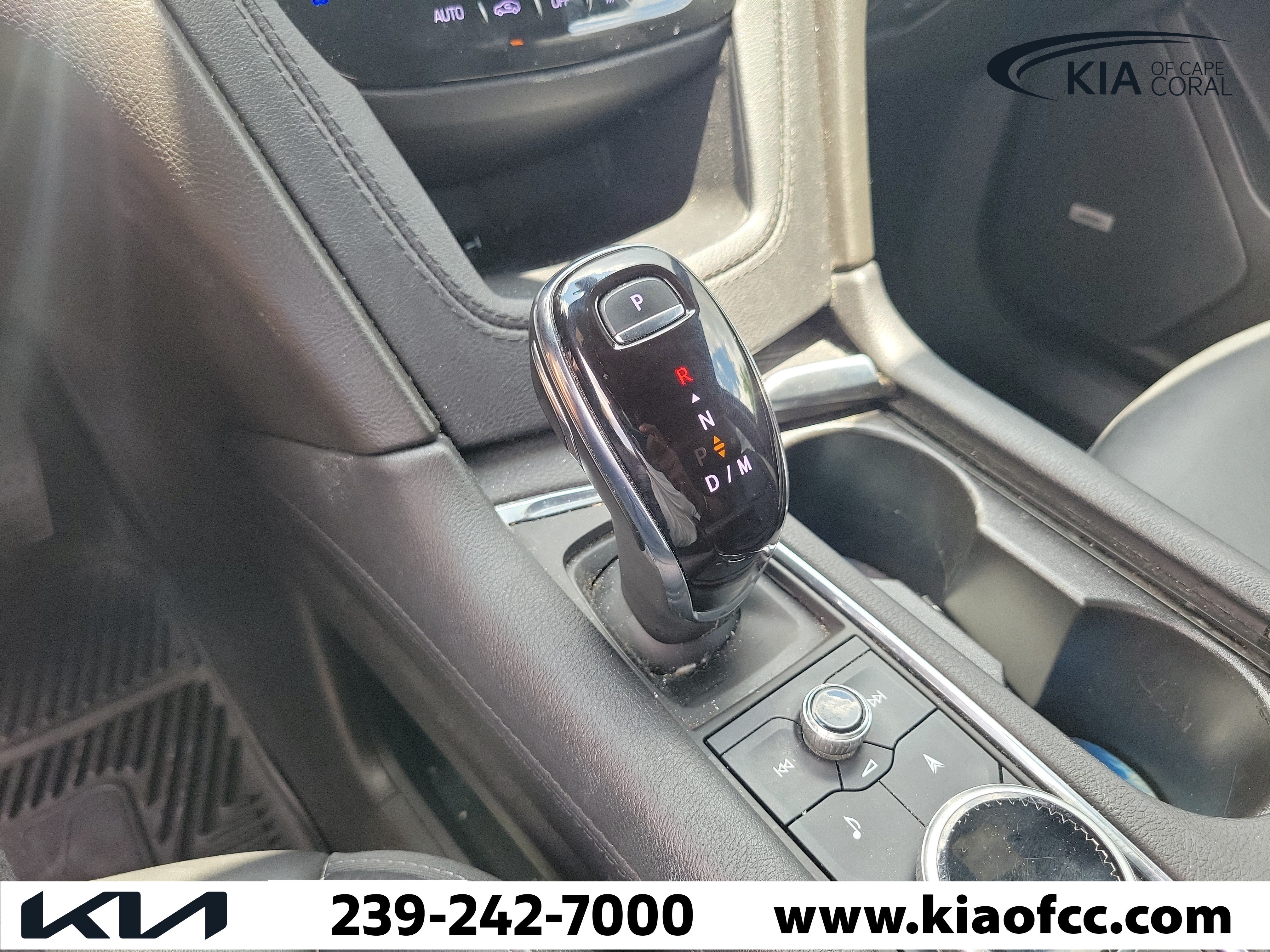 Used 2023 Cadillac XT6 Premium Luxury AWD/4WD image 32