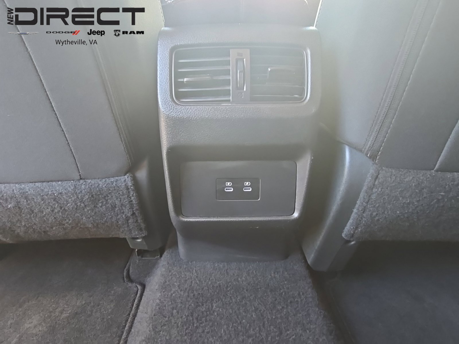 Used 2025 Nissan Rogue SV AWD/4WD image 28