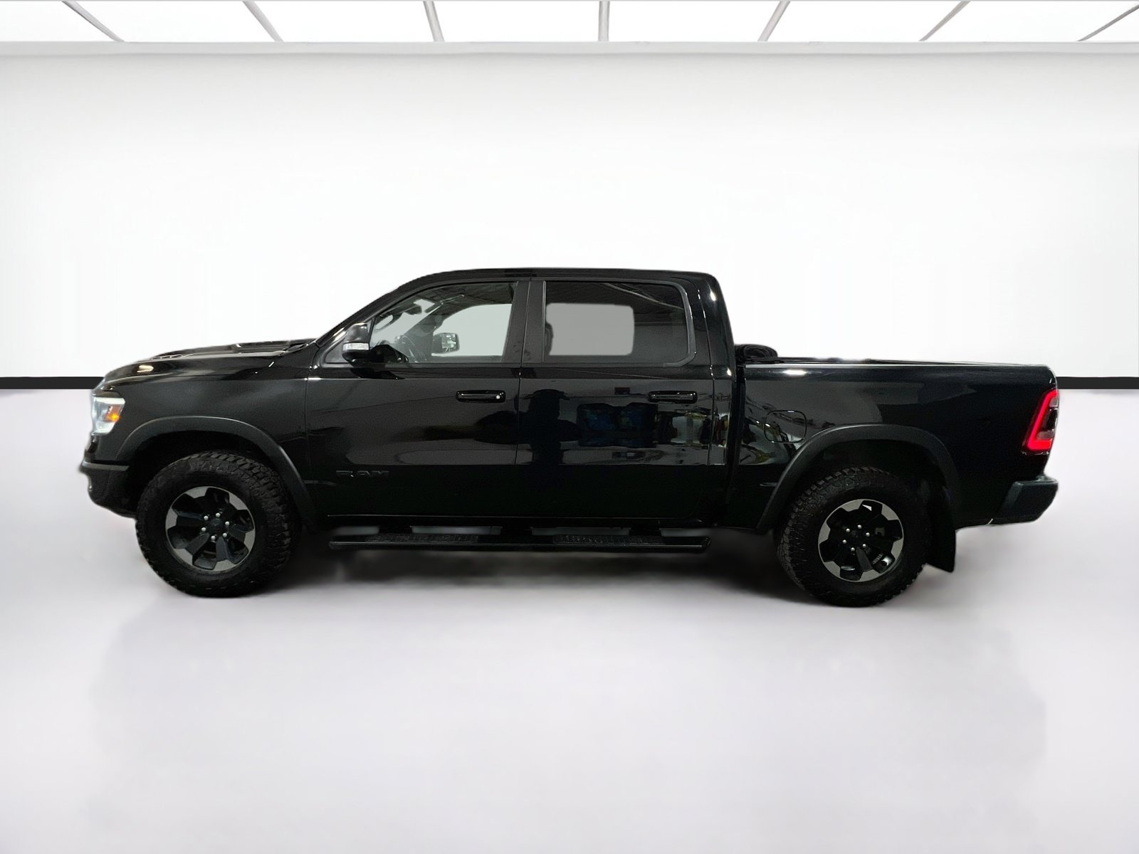 Used 2019 RAM 1500 Rebel w/ Rebel Level 2 Equipment Group AWD/4WD image 24