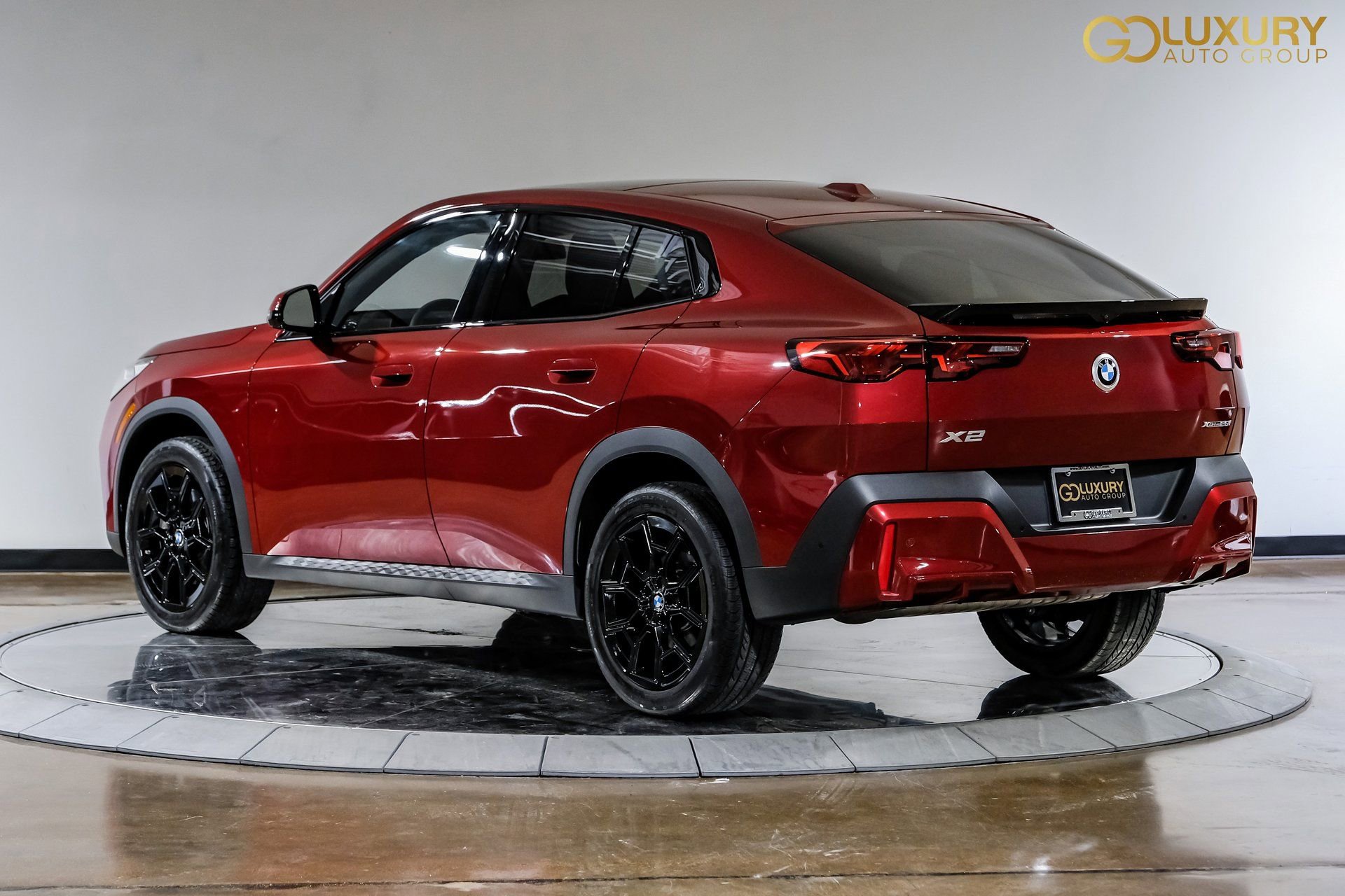 Used 2024 BMW X2 xDrive28i image 12