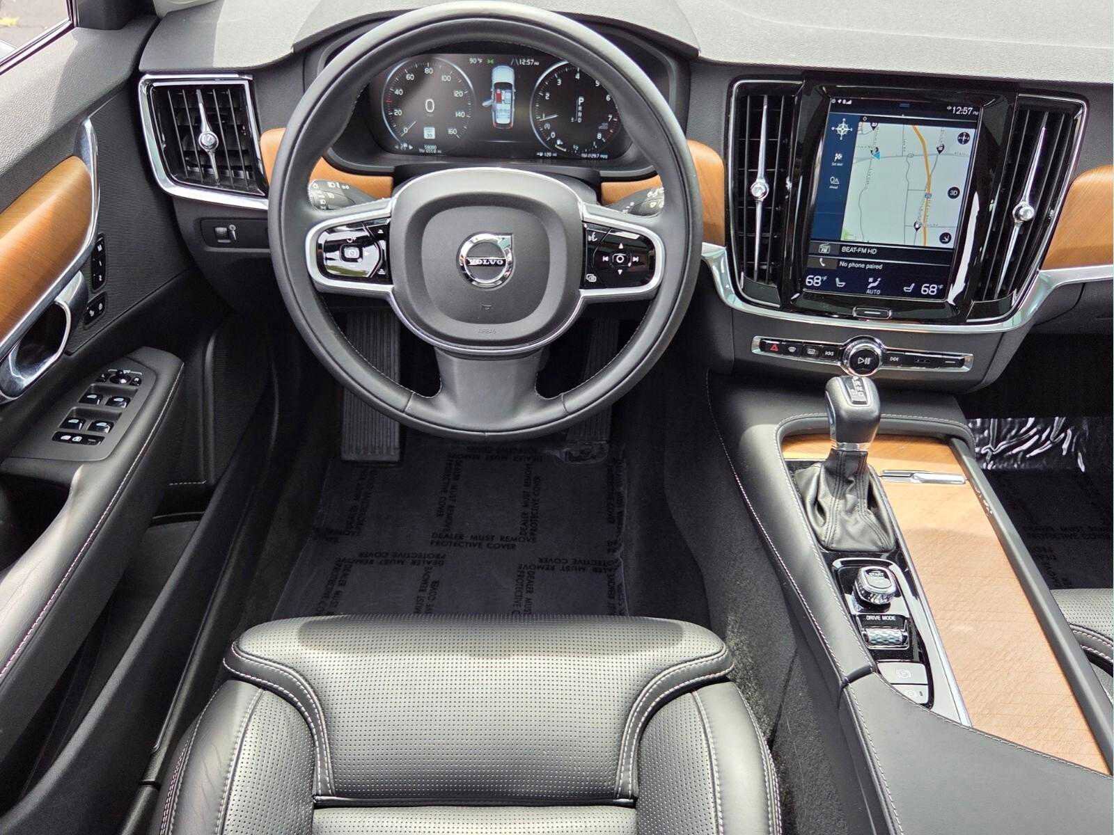 Used 2018 Volvo V90 T5 Inscription image 11