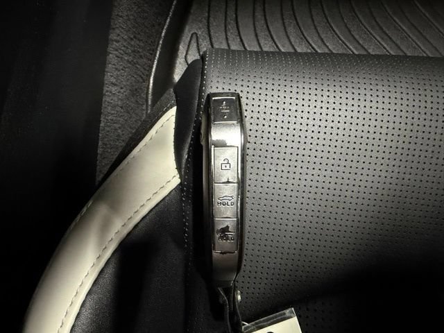 Used 2025 Kia K5 GT-Line FWD image 46
