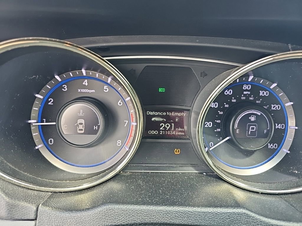 Used 2011 Hyundai Sonata SE FWD image 9