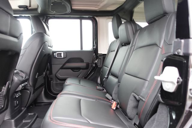 New 2026 Jeep Wrangler Unlimited Rubicon w/ Technology Group image 25