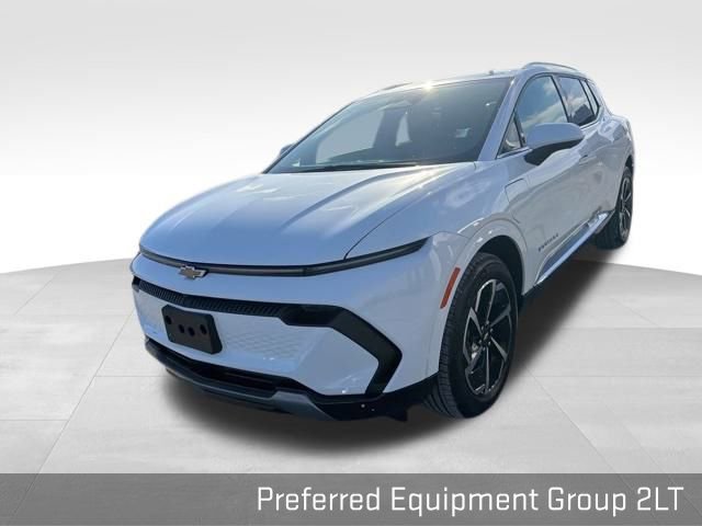 Used 2025 Chevrolet Equinox EV LT w/ Convenience Package image 6