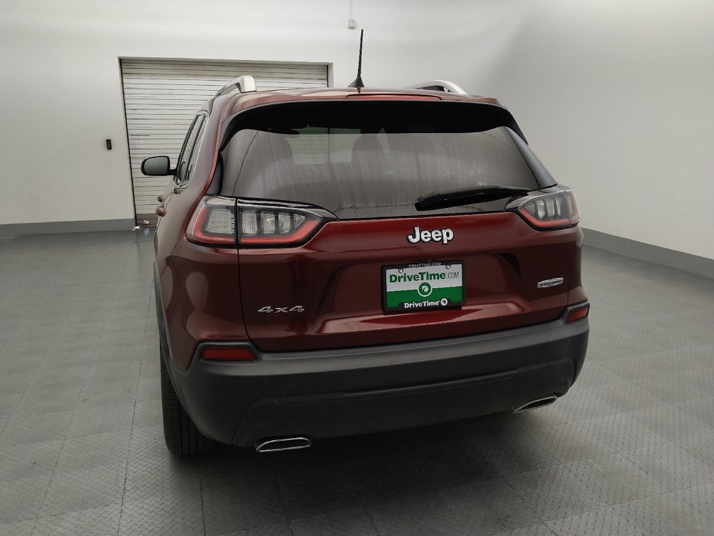 Used 2019 Jeep Cherokee Latitude w/ Cold Weather Group AWD/4WD image 6
