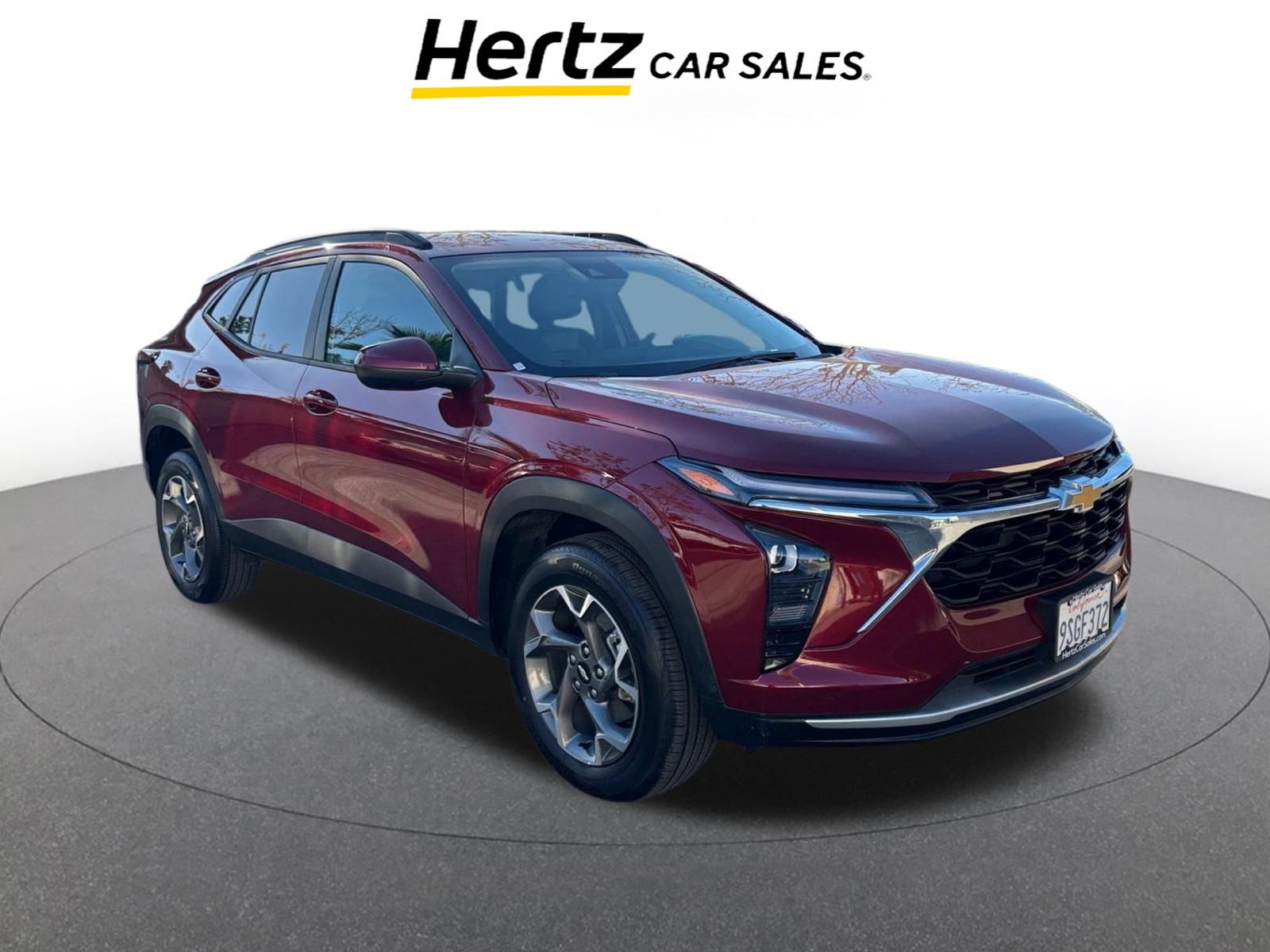 Used 2025 Chevrolet Trax LT image 1