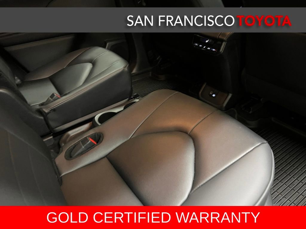 Certified 2025 Toyota Highlander XLE image 19