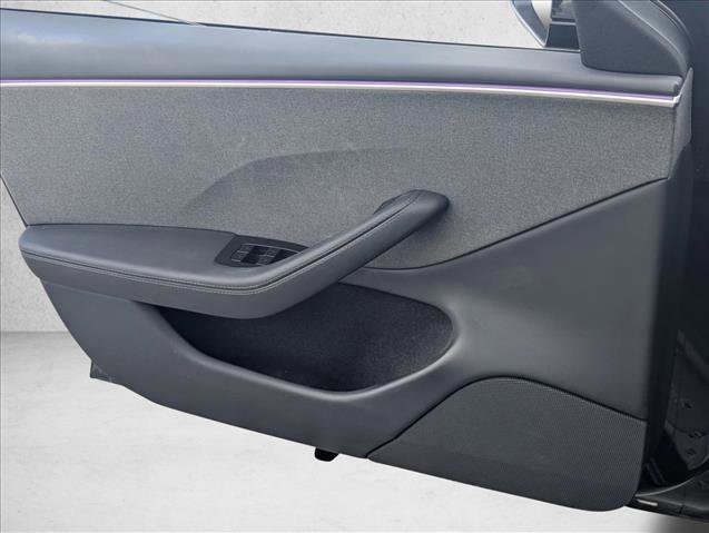 Used 2025 Tesla Model 3 Long Range image 8