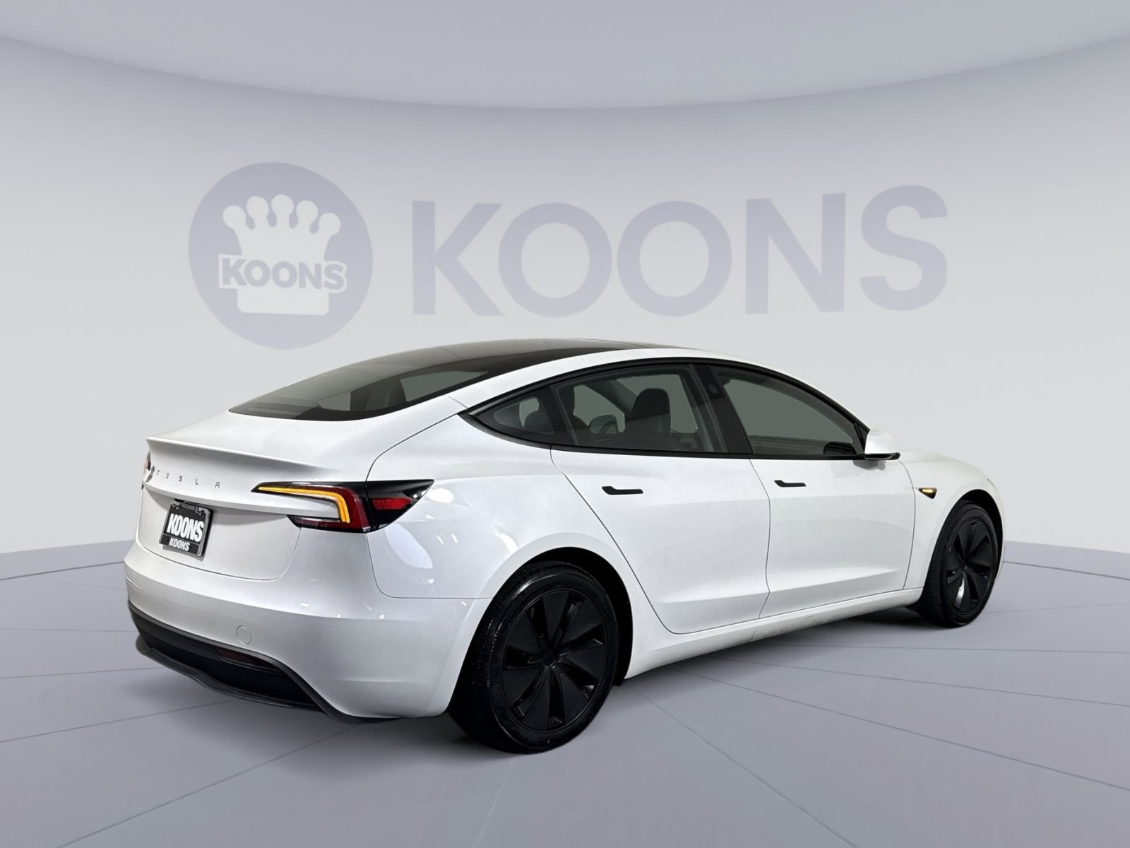 Used 2024 Tesla Model 3 Standard Range RWD image 7