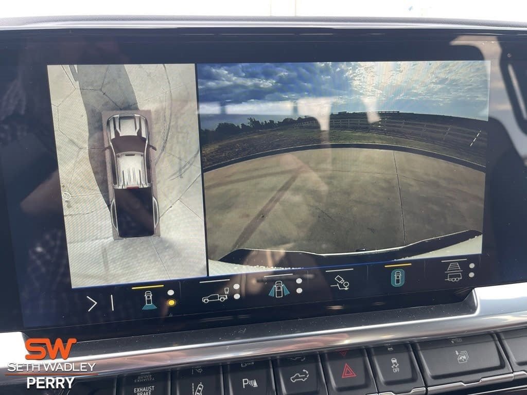 New 2026 Chevrolet Silverado 3500 High Country w/ Technology Package image 25