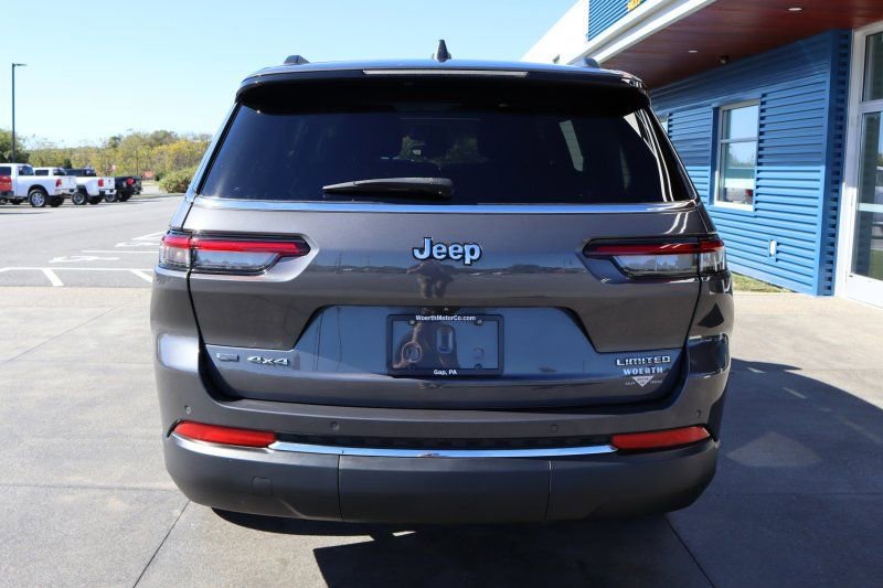 Used 2022 Jeep Grand Cherokee L Limited image 7