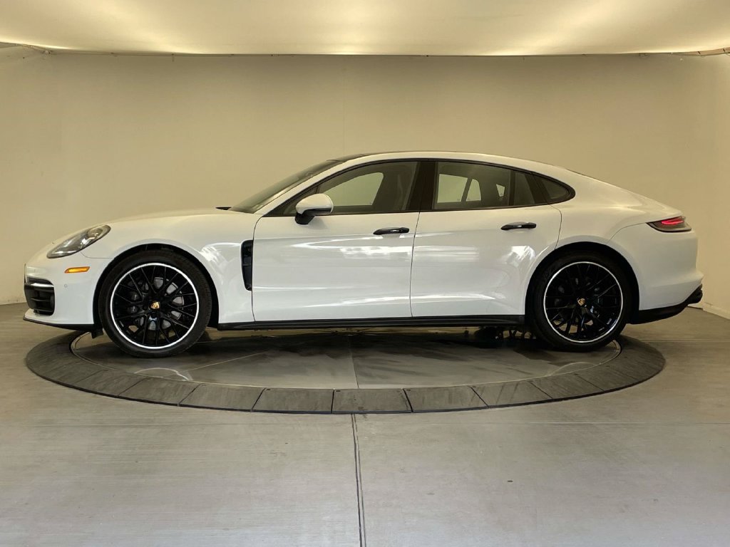 Certified 2023 Porsche Panamera 4 Platinum Edition AWD/4WD image 2