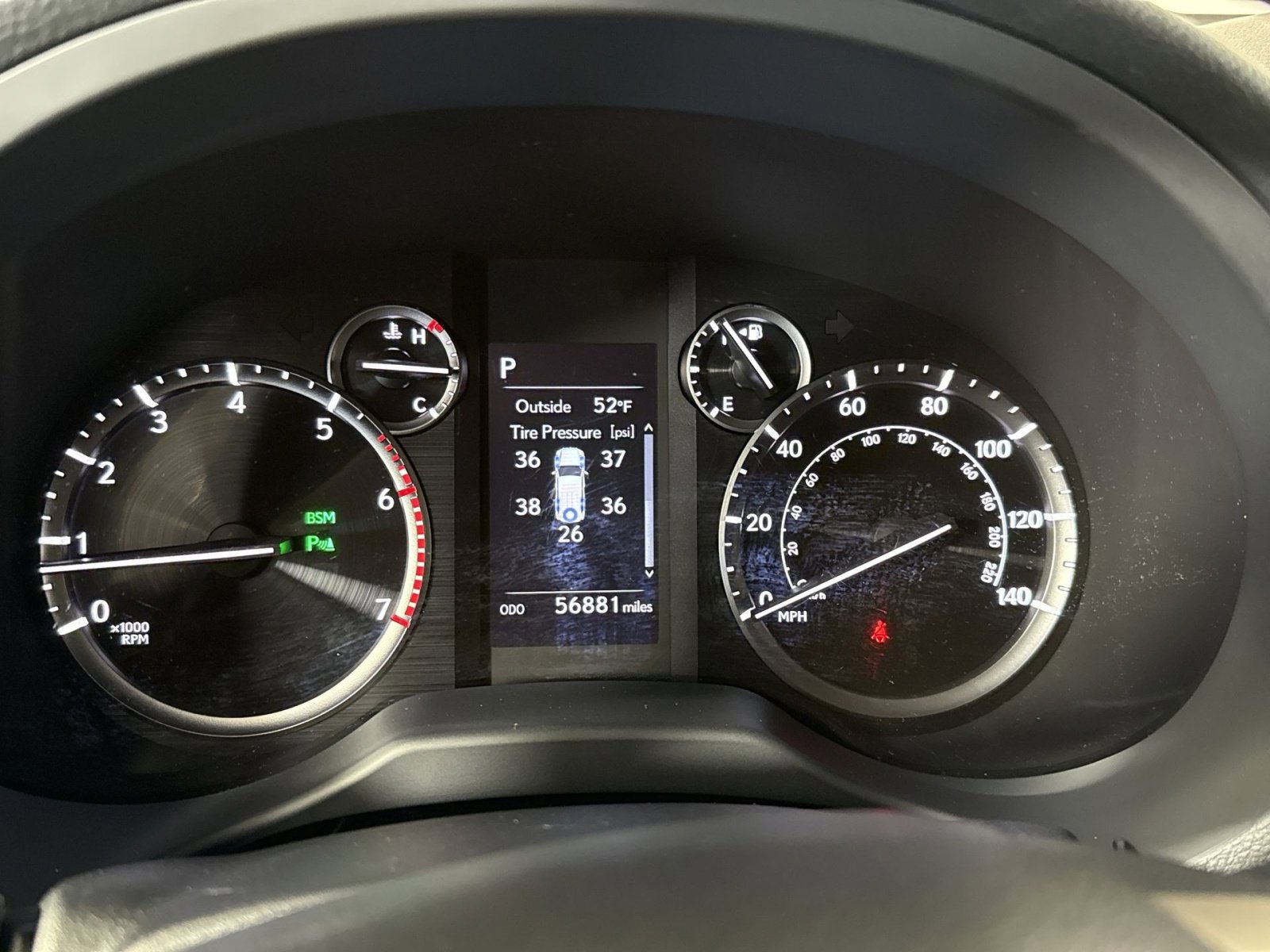 Used 2021 Lexus GX 460 Premium w/ Premium Package image 17