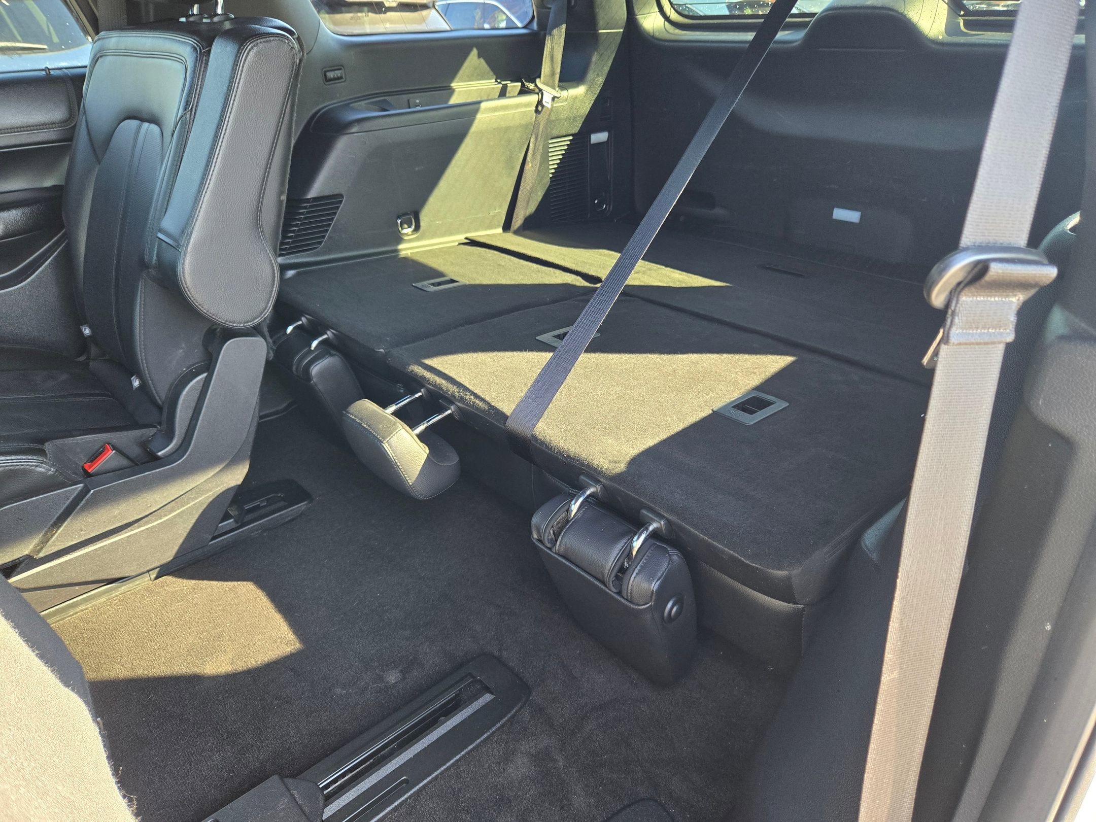 Used 2021 Ford Expedition Limited image 33