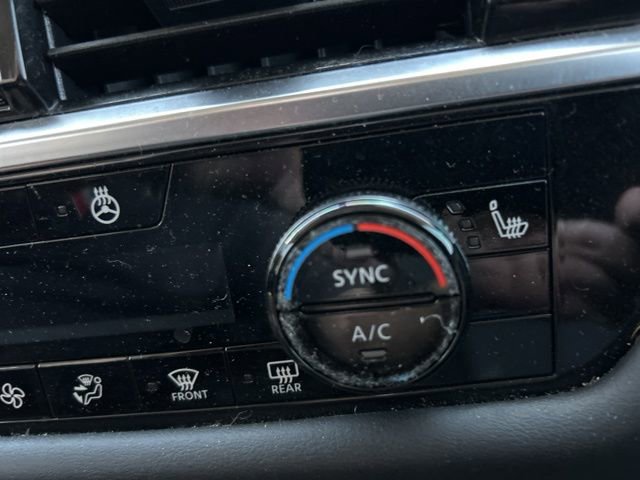 Used 2024 Nissan Pathfinder SL image 19