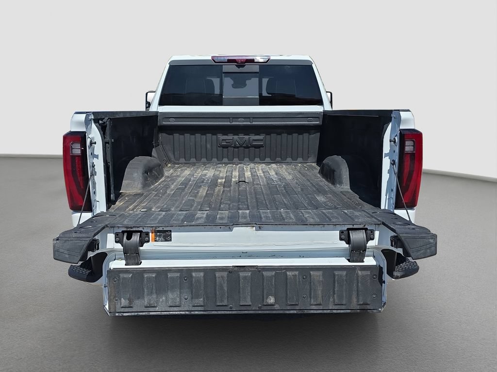 Used 2025 GMC Sierra 3500 Denali Ultimate AWD/4WD image 17