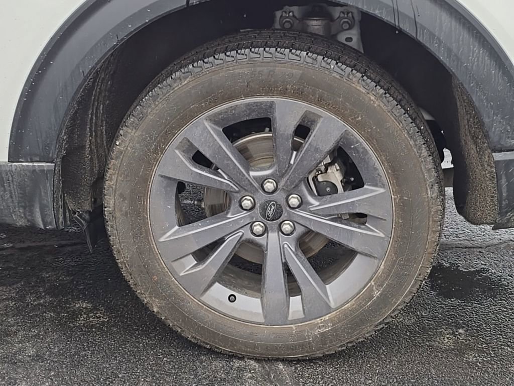 Used 2023 Ford Explorer XLT w/ Equipment Group 202A image 55