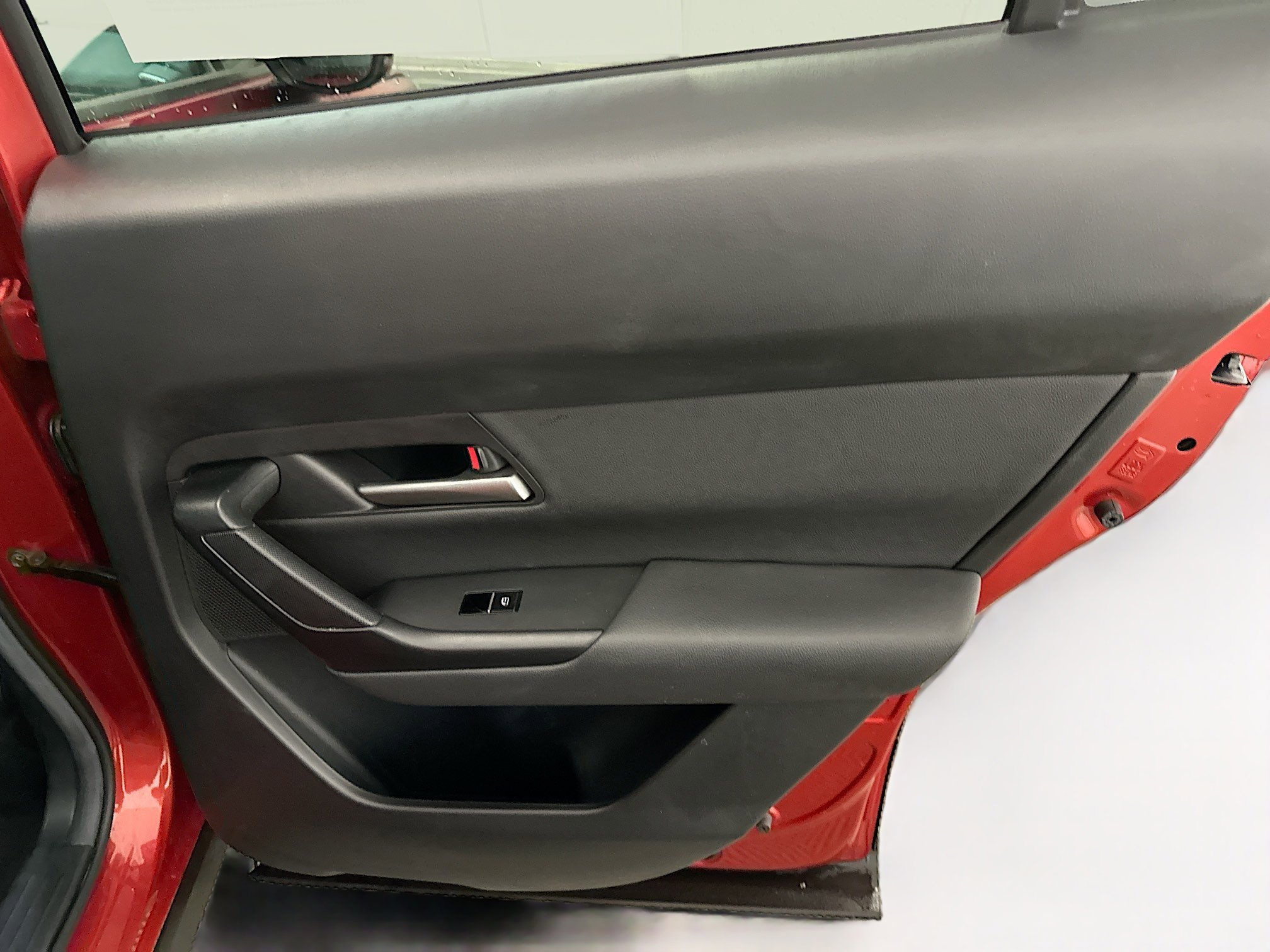 Used 2025 MAZDA CX-50 AWD 2.5 S w/ Premium Package image 33