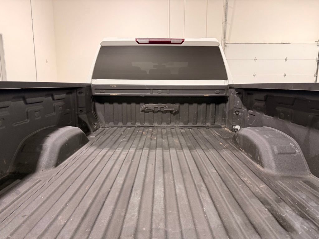 Used 2023 GMC Sierra 2500 AT4 AWD/4WD image 10