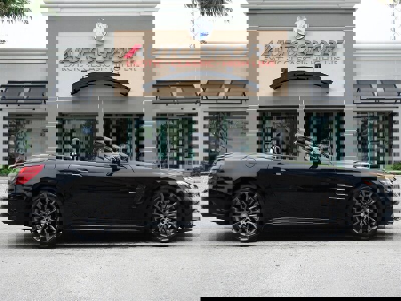 Used 2017 Mercedes-Benz SL 450 image 3