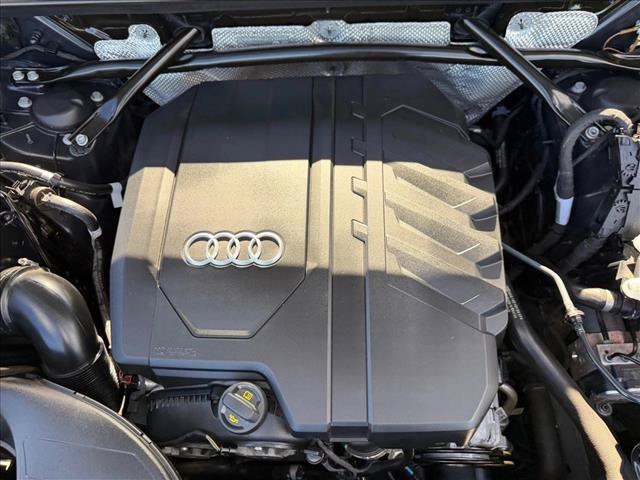Used 2023 Audi Q5 2.0T Premium w/ Convenience Package AWD/4WD image 26