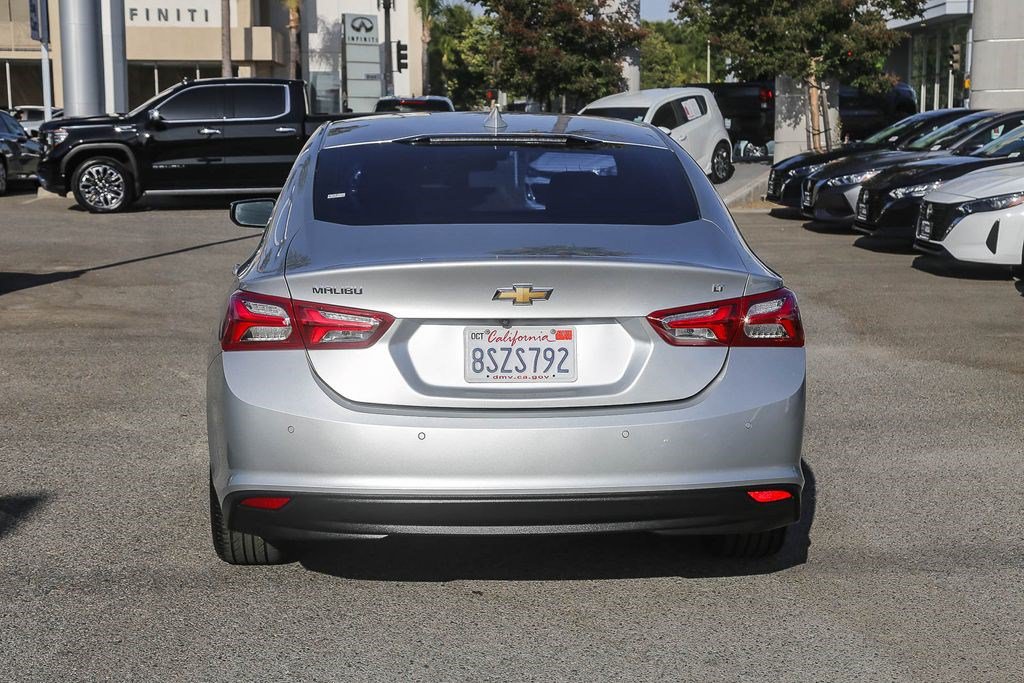 Used 2021 Chevrolet Malibu LT FWD image 7