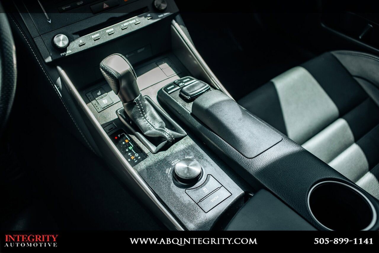 Used 2015 Lexus IS 250 w/ F-Sport Package RWD image 31