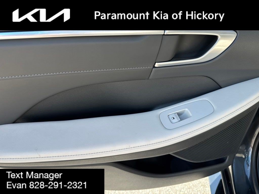 Used 2022 Hyundai Sonata Limited FWD image 12