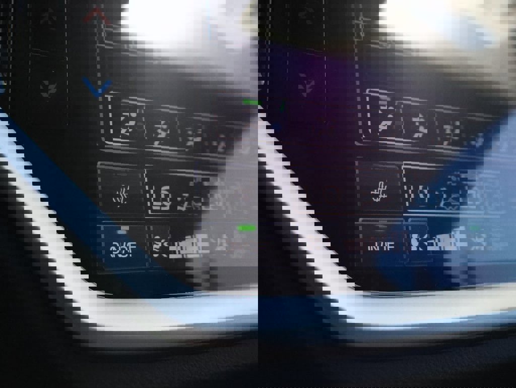 New 2025 Subaru Ascent Limited image 39