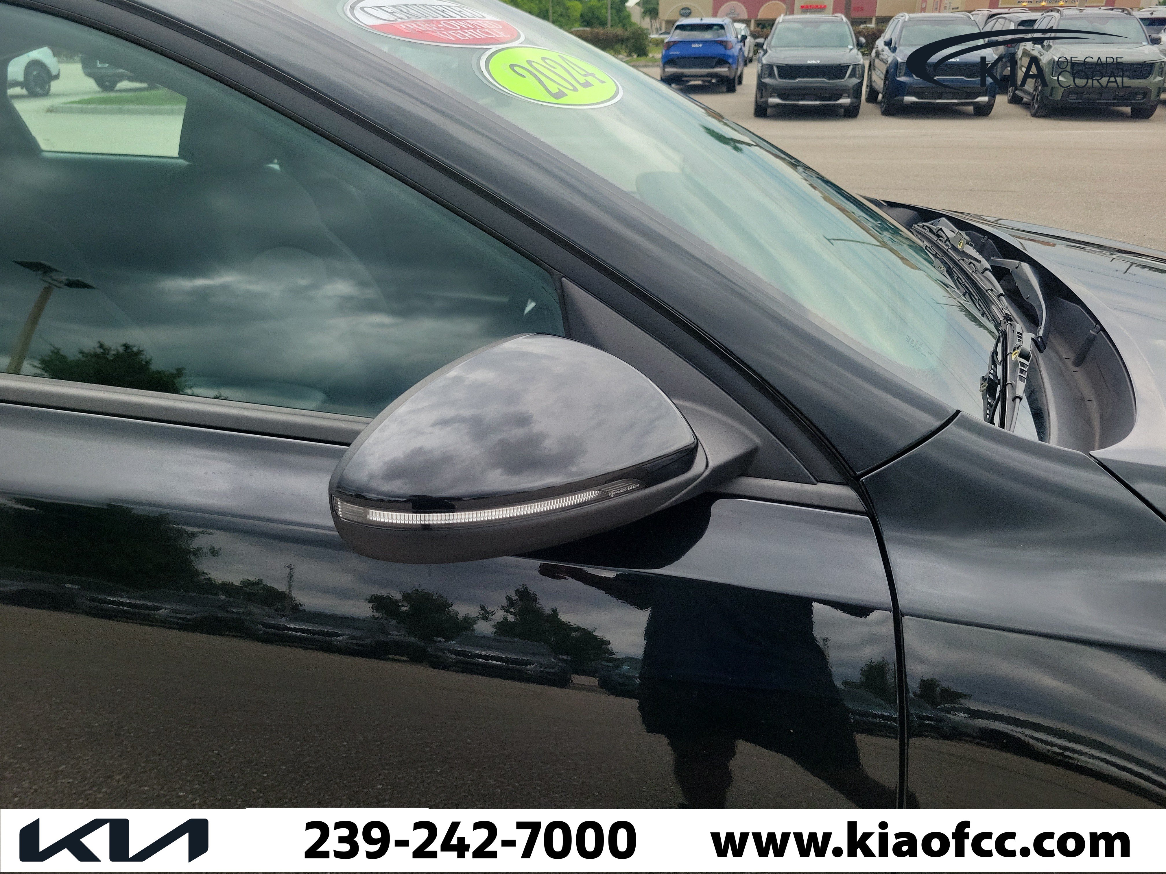 Certified 2024 Kia Forte LXS w/ LXS Technology Package FWD image 8