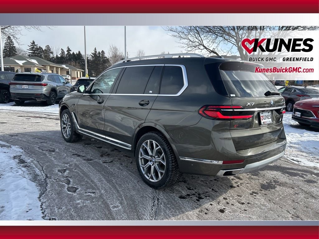 Used 2025 BMW X7 xDrive40i image 9