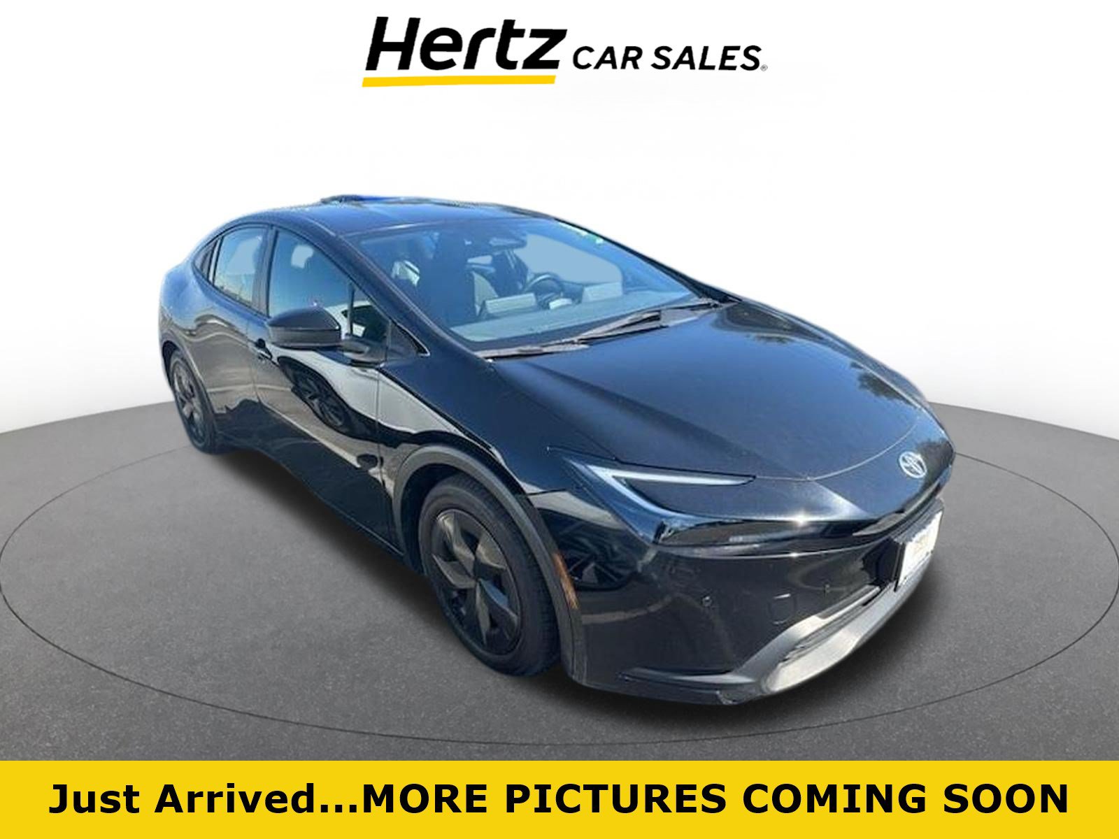 Used 2023 Toyota Prius LE