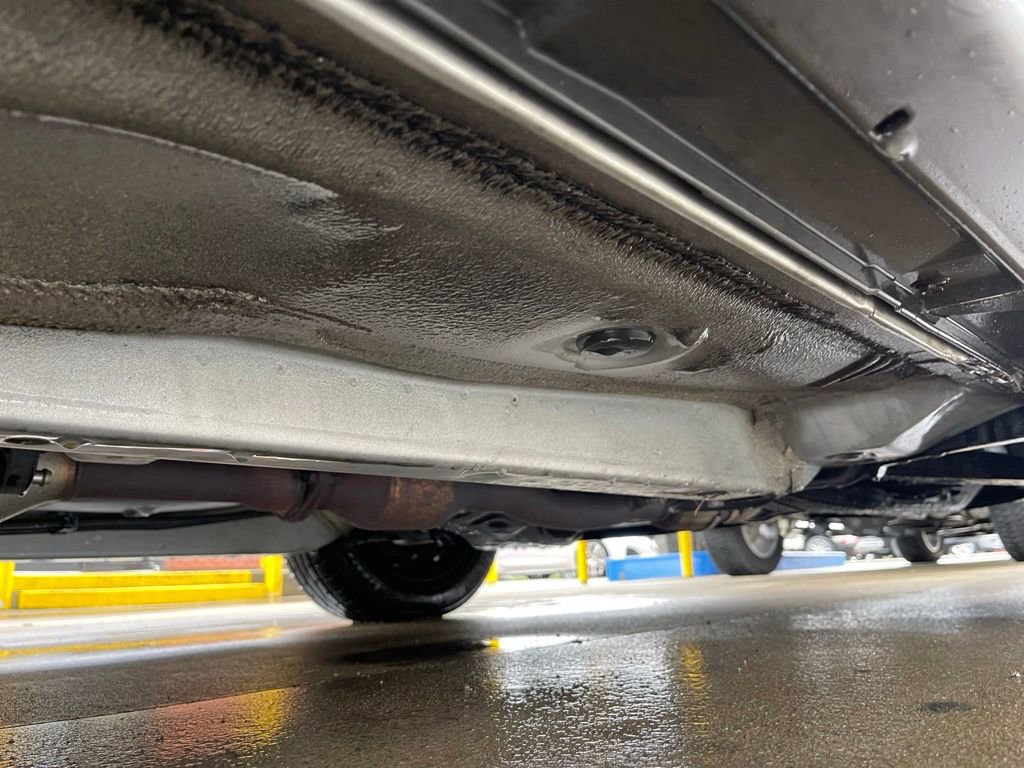 Used 2005 Toyota Camry FWD image 15