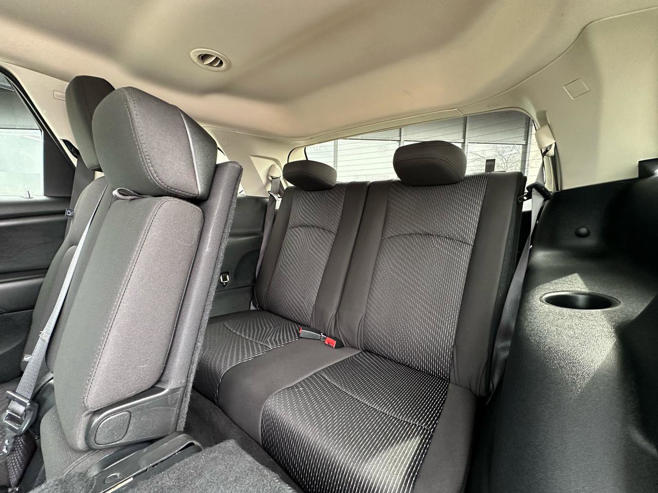 Used 2017 Dodge Journey SE w/ Flexible Seating Group FWD image 14