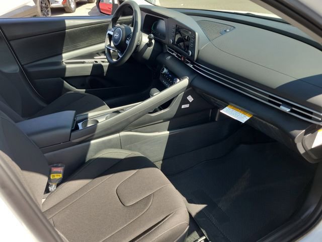 New 2026 Hyundai Elantra Blue image 19