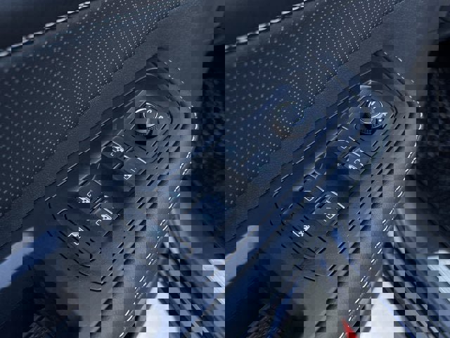 New 2026 Volkswagen Atlas SE image 10